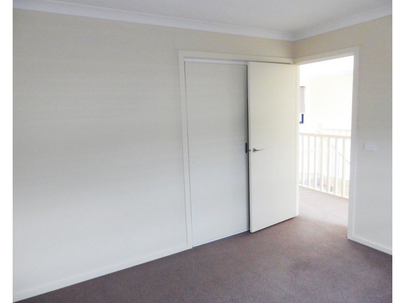 3/28 Burrows Avenue, Dandenong VIC 3175