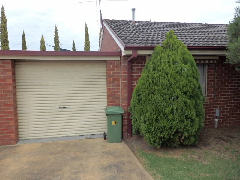 16/9-11 Olive, Eumemmerring VIC 3177