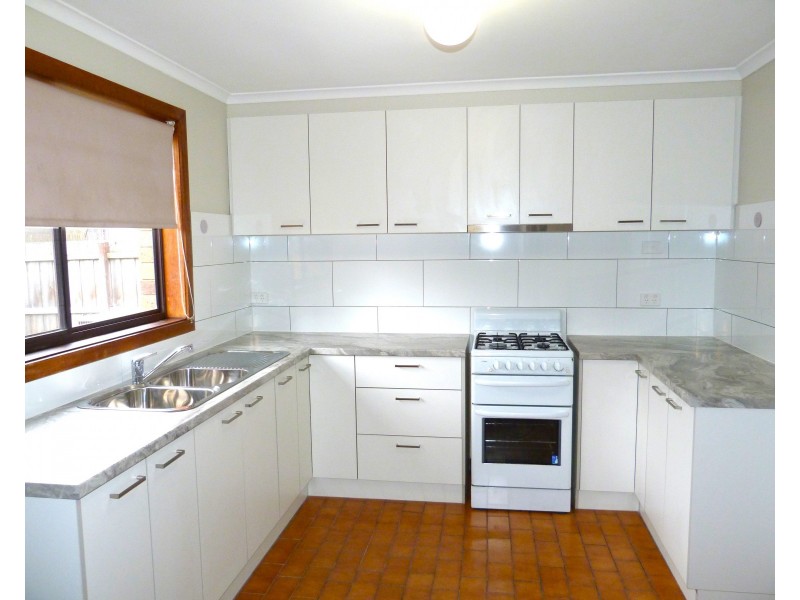 10/2-6 Belgrave Hallam Rd, Hallam VIC 3803