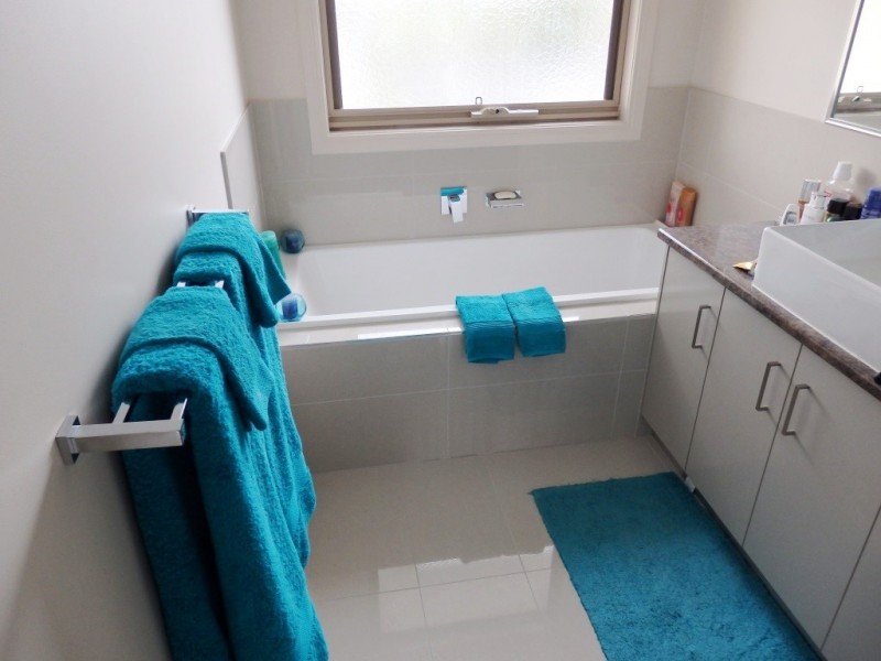 2/190 Princes Hwy, Hallam VIC 3803