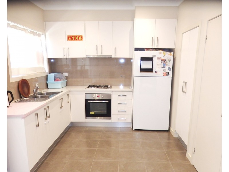 4 Anbar Mews, Hallam VIC 3803