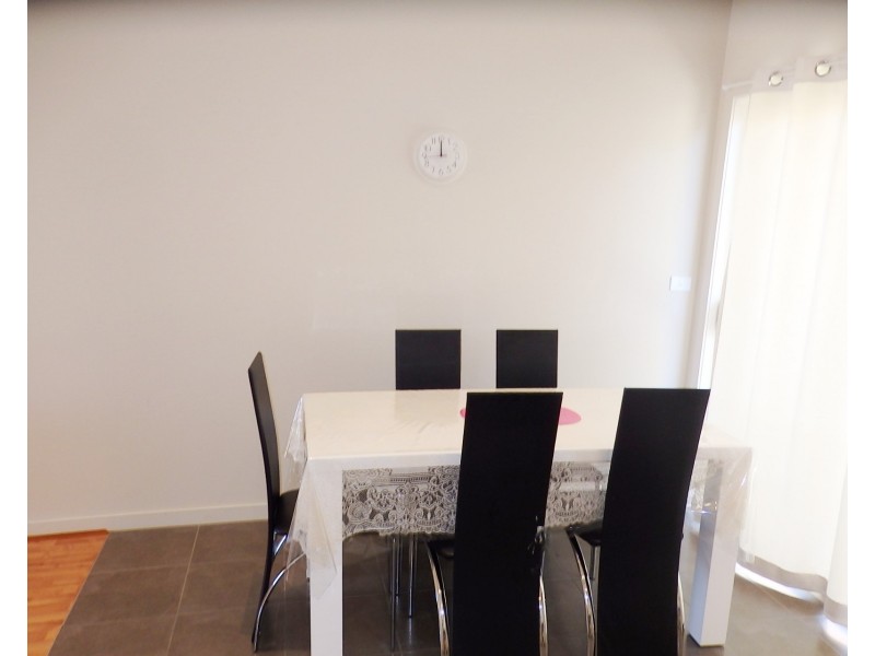 4 Anbar Mews, Hallam VIC 3803