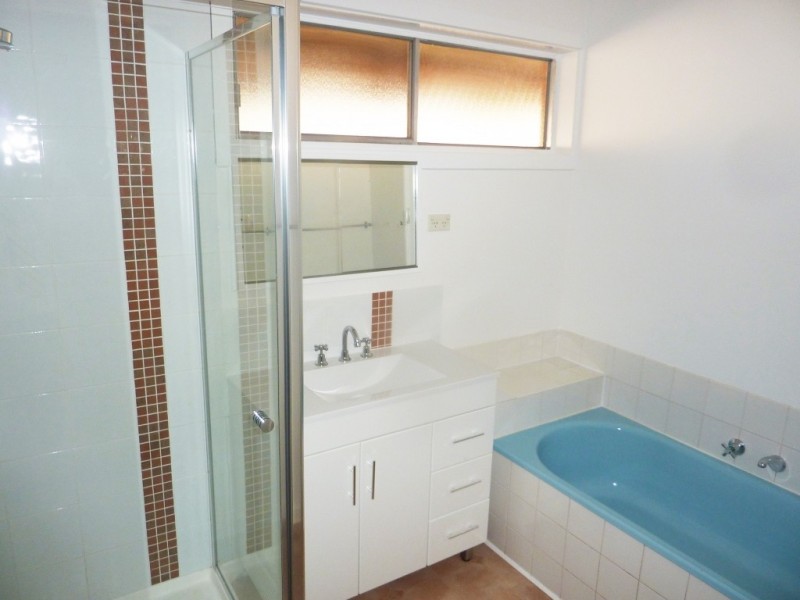 14 Philip Road, Hallam VIC 3803