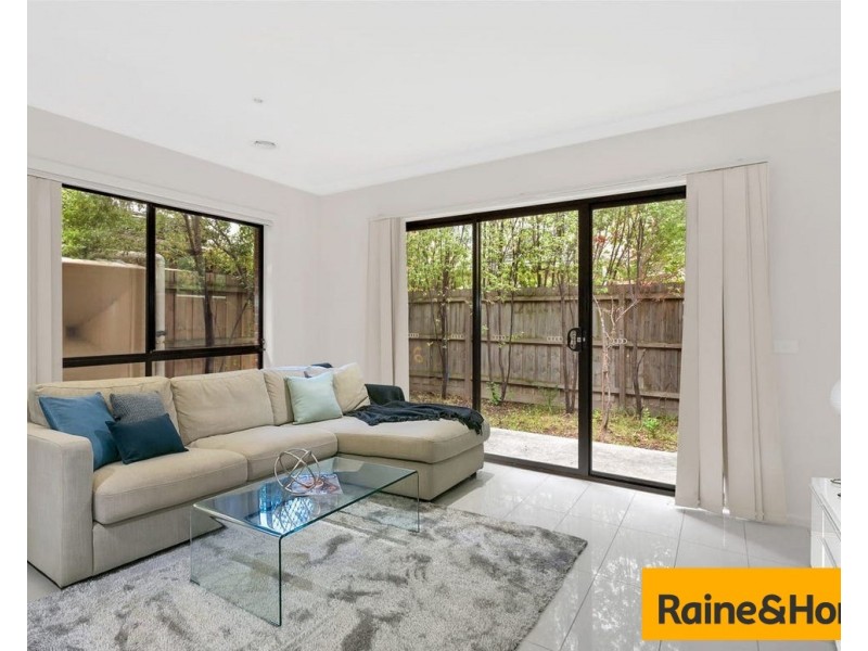 6/69-71 Frawley road, Hallam VIC 3803