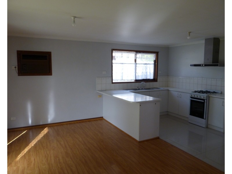 19 Carmen Court, Hampton Park VIC 3976