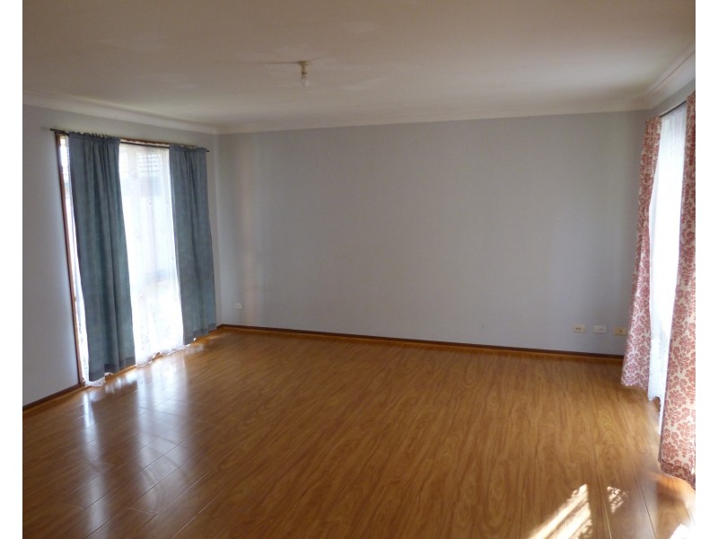 19 Carmen Court, Hampton Park VIC 3976