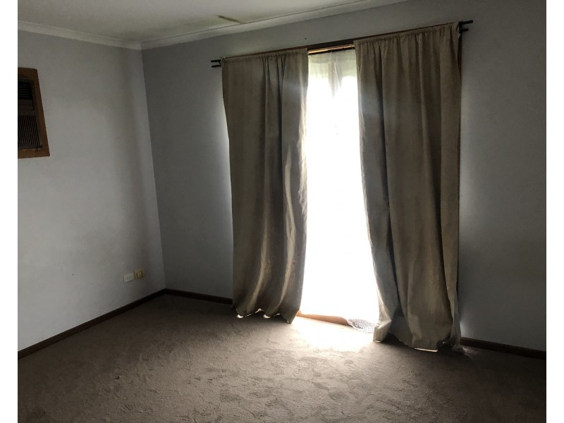 19 Carmen Court, Hampton Park VIC 3976