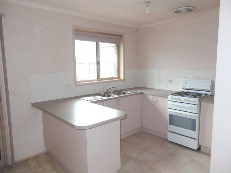 4/9-11 Olive Road, Eumemmerring VIC 3177