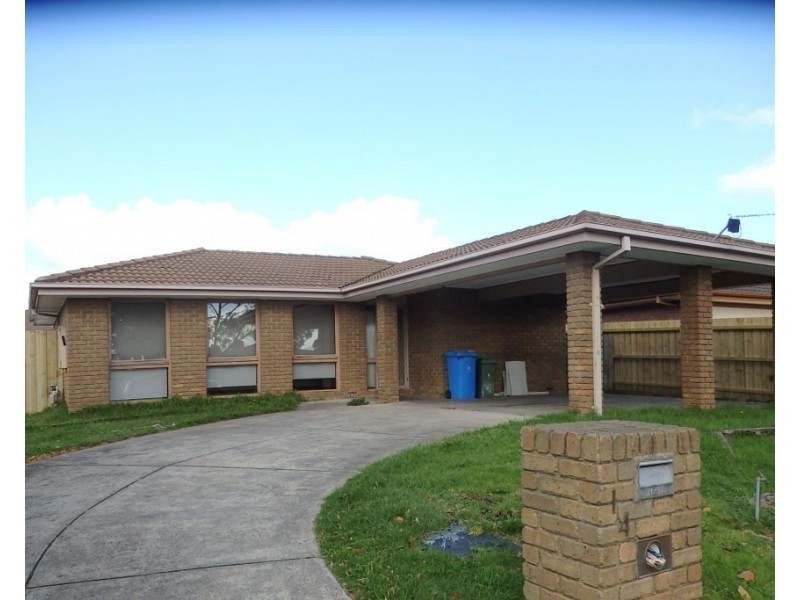 14 Leopold Crescent, Hampton Park VIC 3976