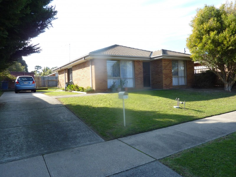 115 Warana Drive, Hampton Park VIC 3976