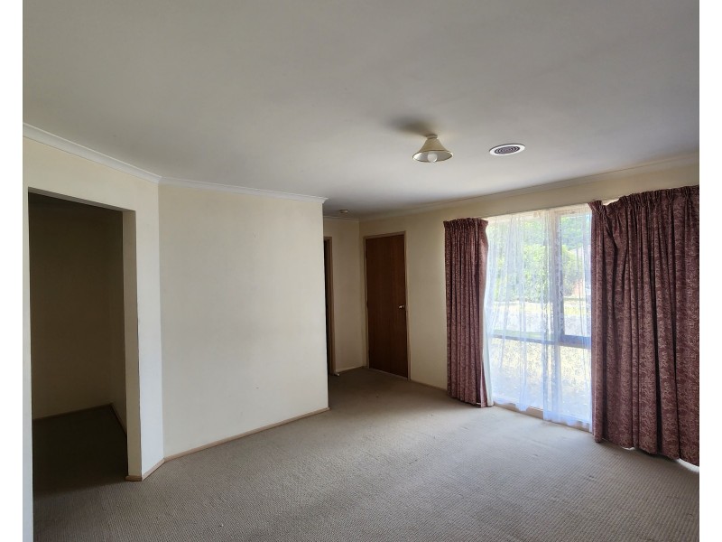 115 Warana Drive, Hampton Park VIC 3976