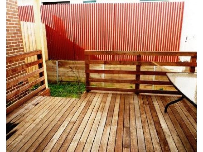 9B Allison Avenue, Eumemmerring VIC 3177
