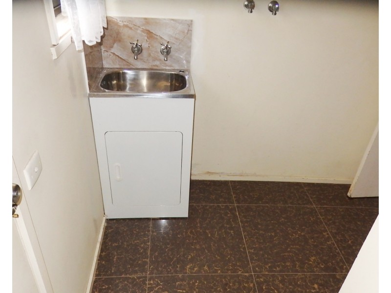 5/36 Canberra Avenue, Dandenong VIC 3175