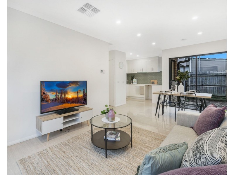 6/30-32 Parkland Avenue, Hampton Park VIC 3976