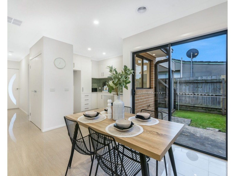 6/30-32 Parkland Avenue, Hampton Park VIC 3976