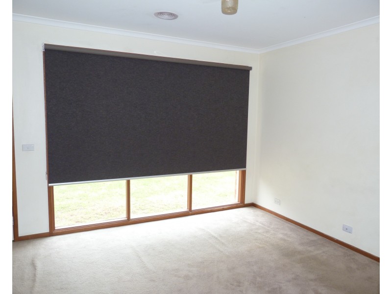 43 Leopold Crescent, Hampton Park VIC 3976