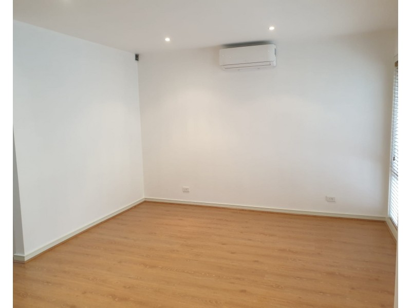 10/32 Stud Road, Dandenong VIC 3175