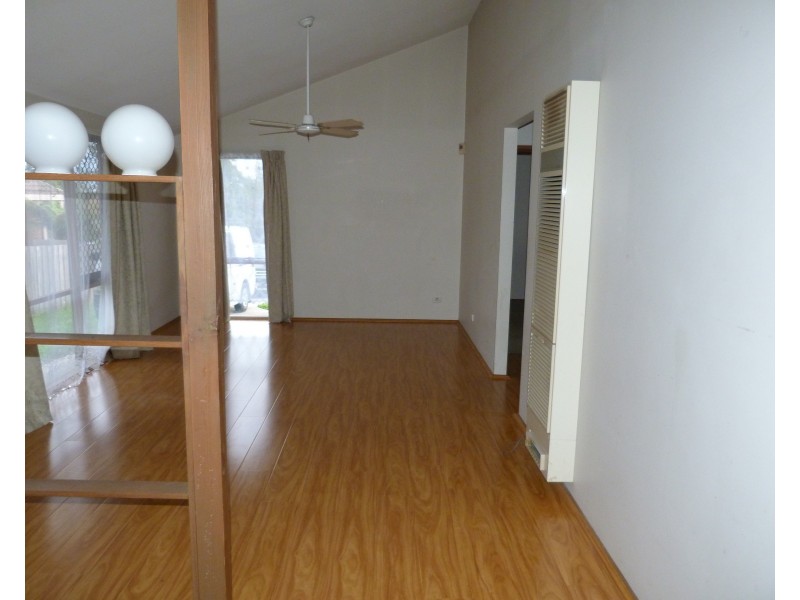 3 The Spur, Hampton Park VIC 3976