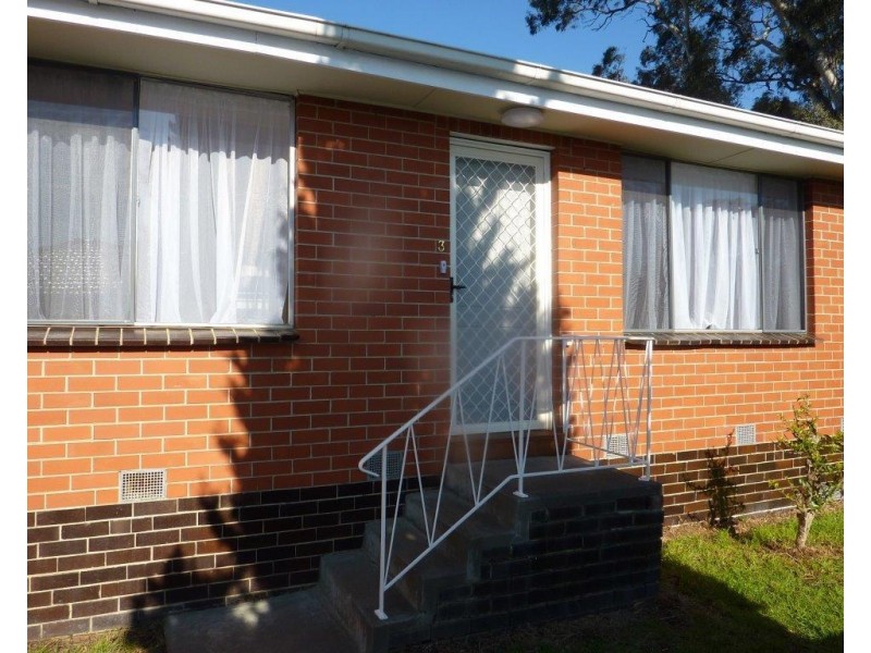 3/3 BRIDE AVENUE, Hampton Park VIC 3976
