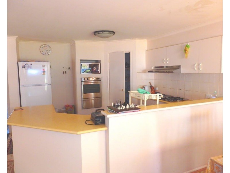 15 CILENTO CRESCENT, Lynbrook VIC 3975