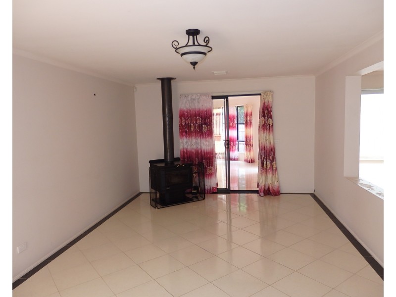 15 CILENTO CRESCENT, Lynbrook VIC 3975
