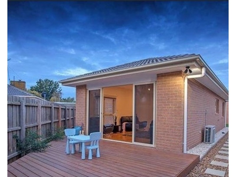 28 Lorraine Court, Pakenham VIC 3810