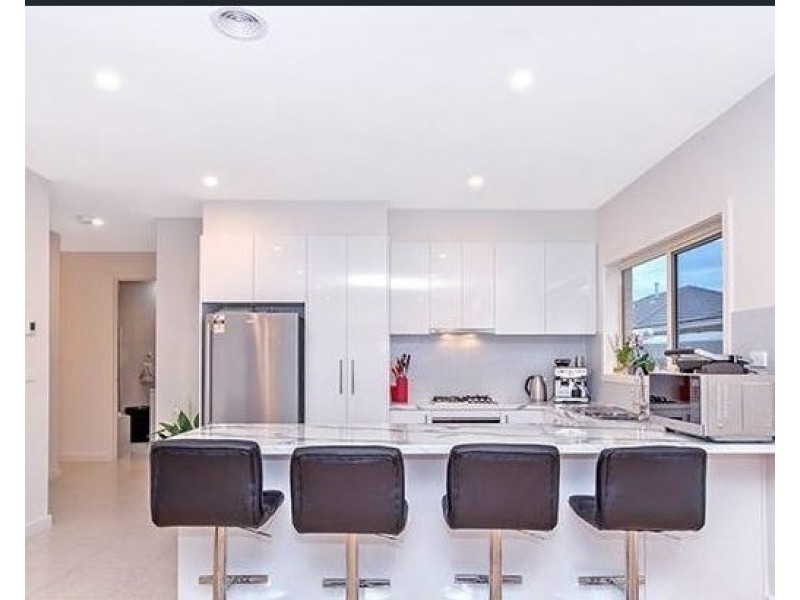 28B Lorraine Court, Pakenham VIC 3810