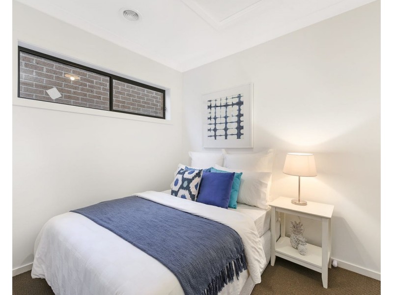 4/30-32 Parkland Avenue, Hampton Park VIC 3976