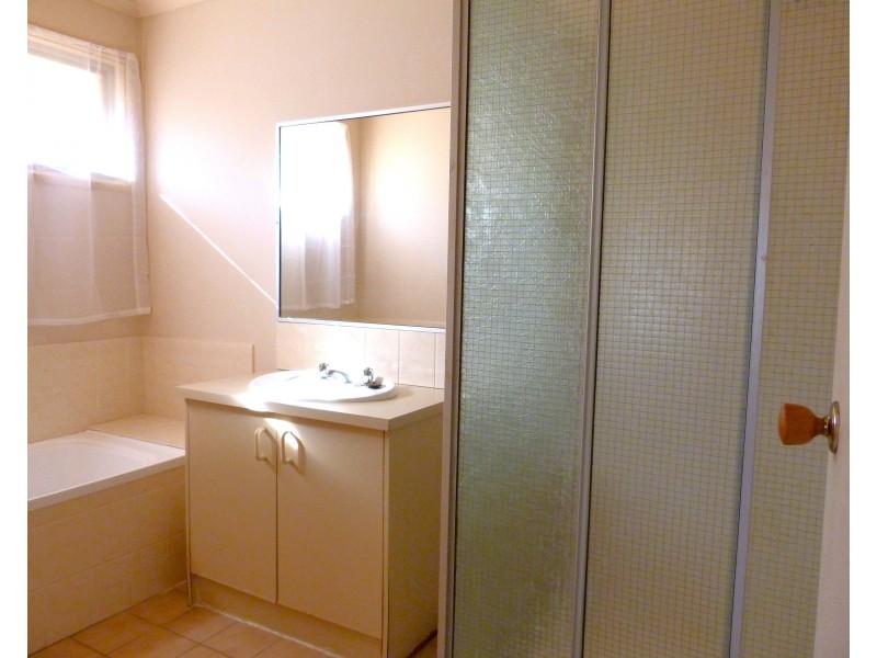 3 Cobungra Court, Hallam VIC 3803