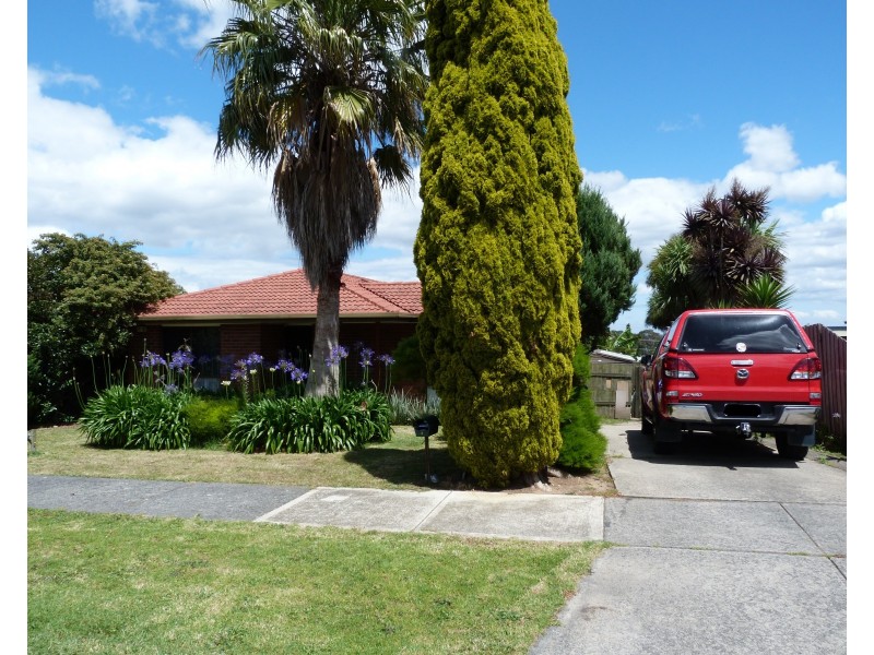 2 Tivoli Court, Eumemmerring VIC 3177