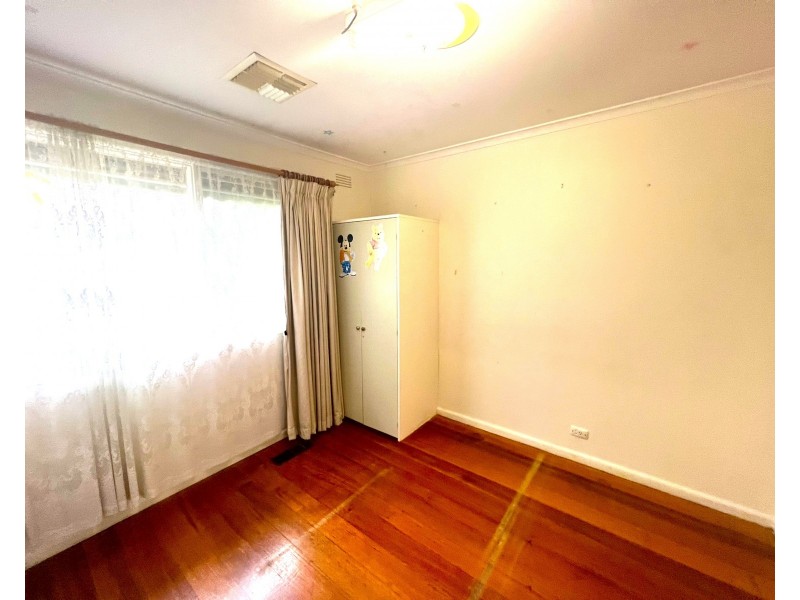 50 Shalimar Crescent, Dandenong North VIC 3175