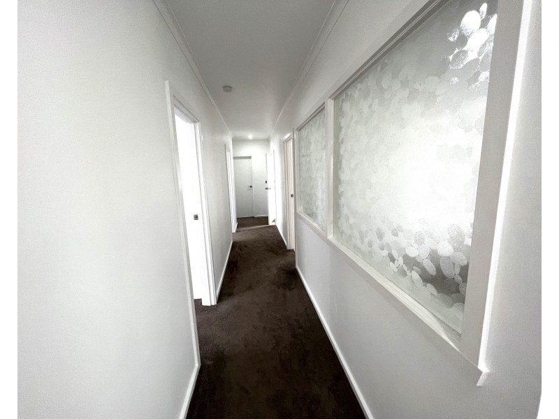 20 CORNWALL STREET, Hallam VIC 3803