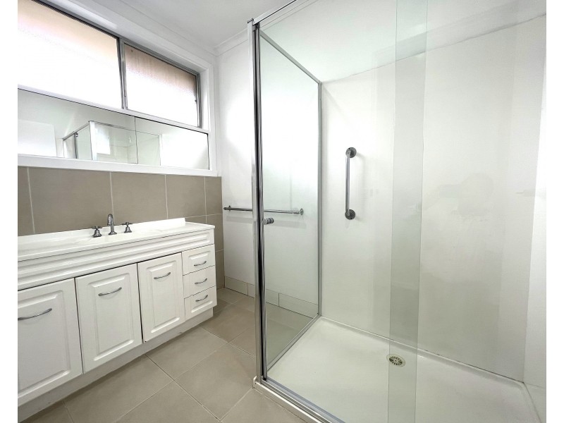 20 CORNWALL STREET, Hallam VIC 3803