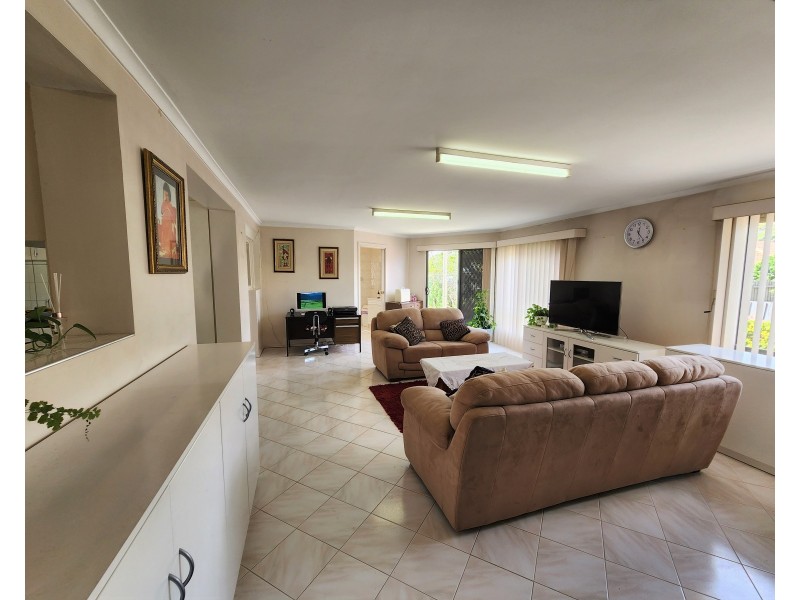 12 Caledonian Court, Keysborough VIC 3173