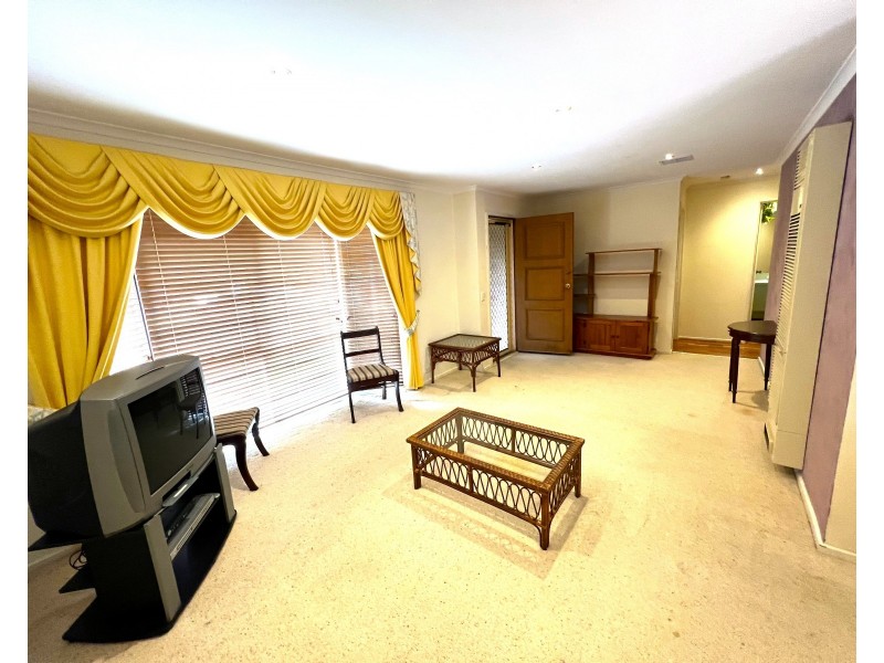 6 Henlow Rise, Hallam VIC 3803