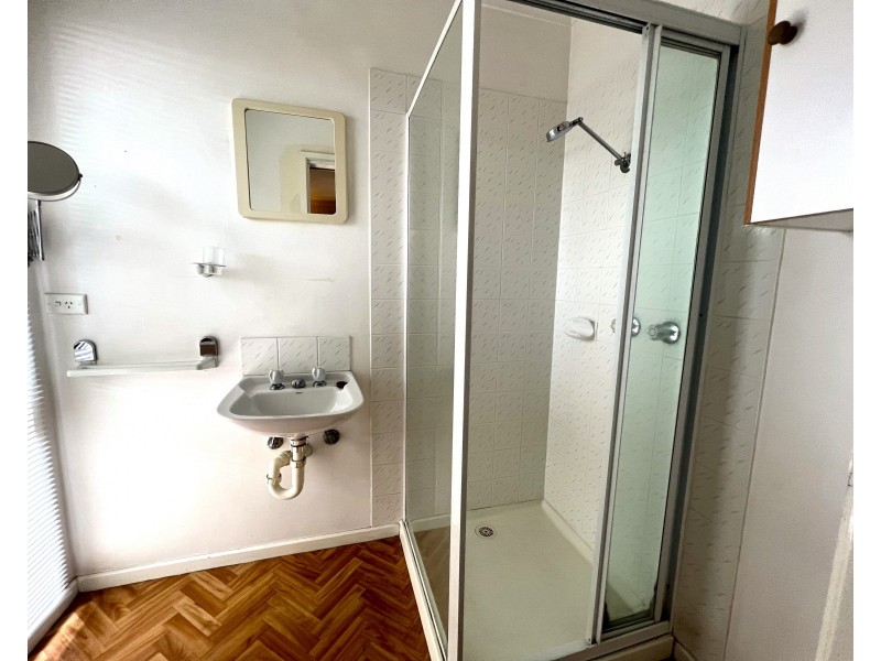 6 Henlow Rise, Hallam VIC 3803