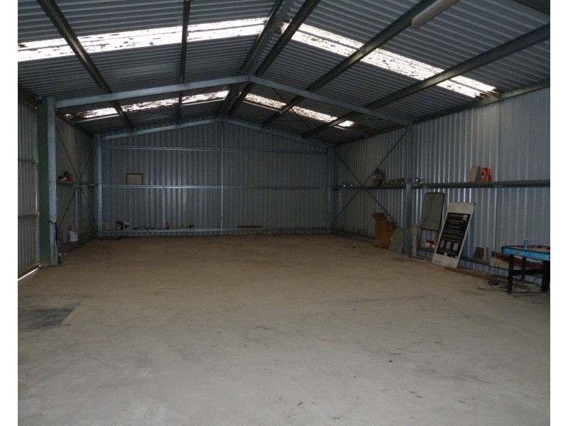 8 Glismann Road, Beaconsfield VIC 3807