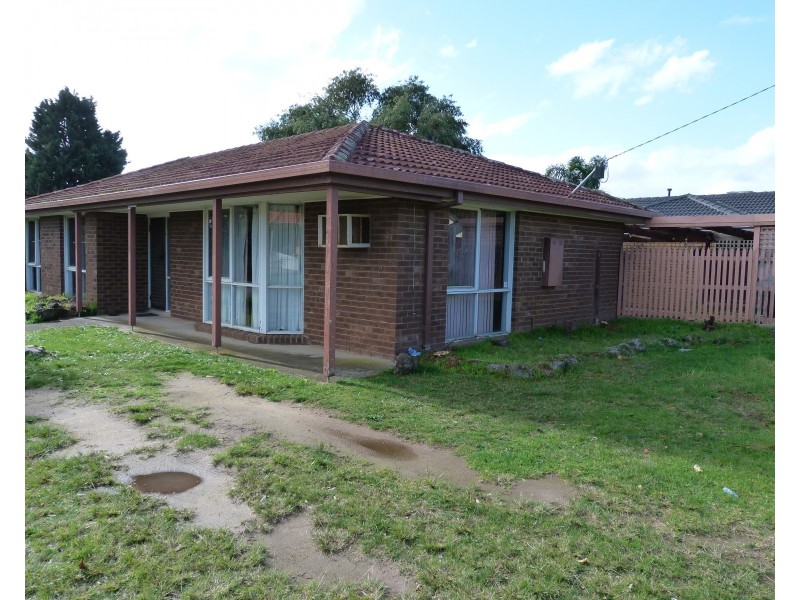 1 JASPER COURT, Hampton Park VIC 3976