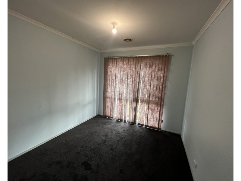 1 JASPER COURT, Hampton Park VIC 3976