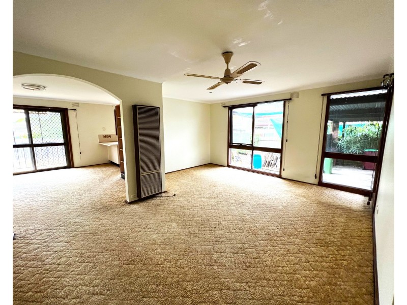 9 Greenmount Close, Narre Warren VIC 3805