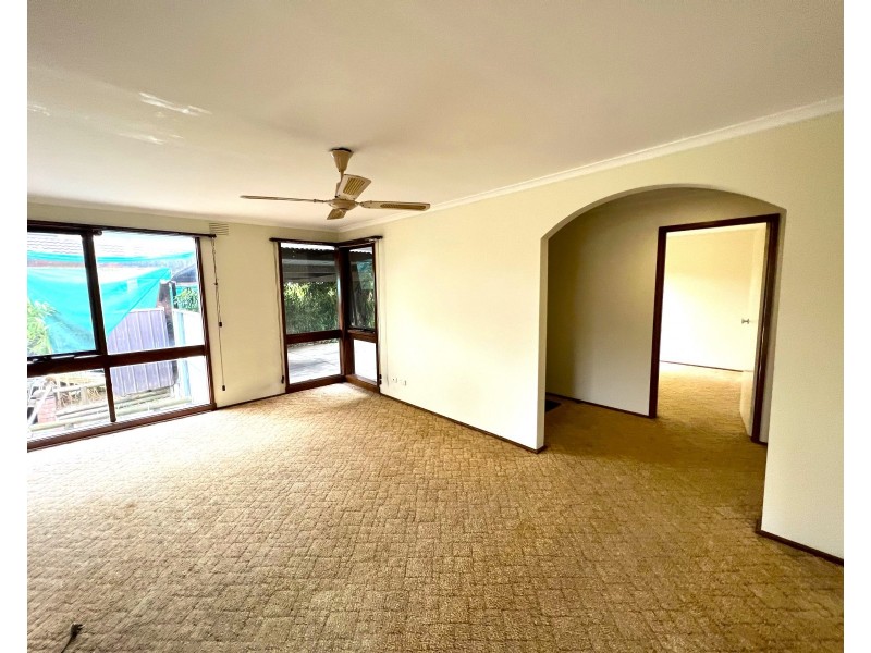 9 Greenmount Close, Narre Warren VIC 3805