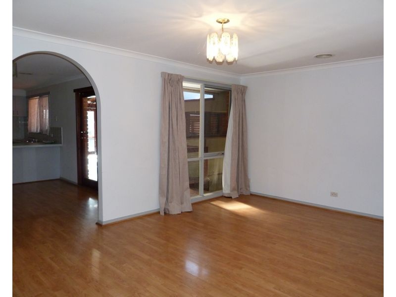 75 George Chudleigh Drive, Hallam VIC 3803