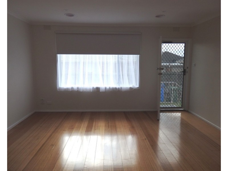 2/3 Bride Avenue, Hampton Park VIC 3976