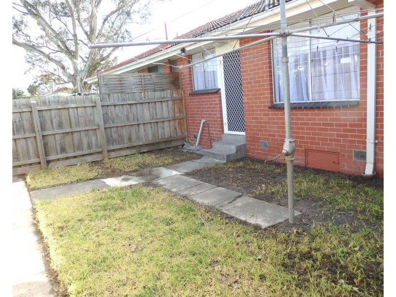 2/3 Bride Avenue, Hampton Park VIC 3976