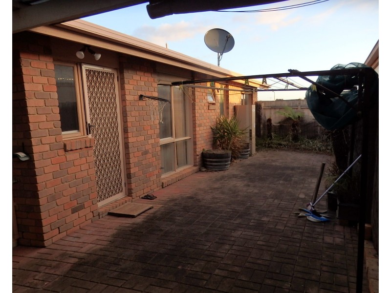 28 Warren close, Narre Warren VIC 3805