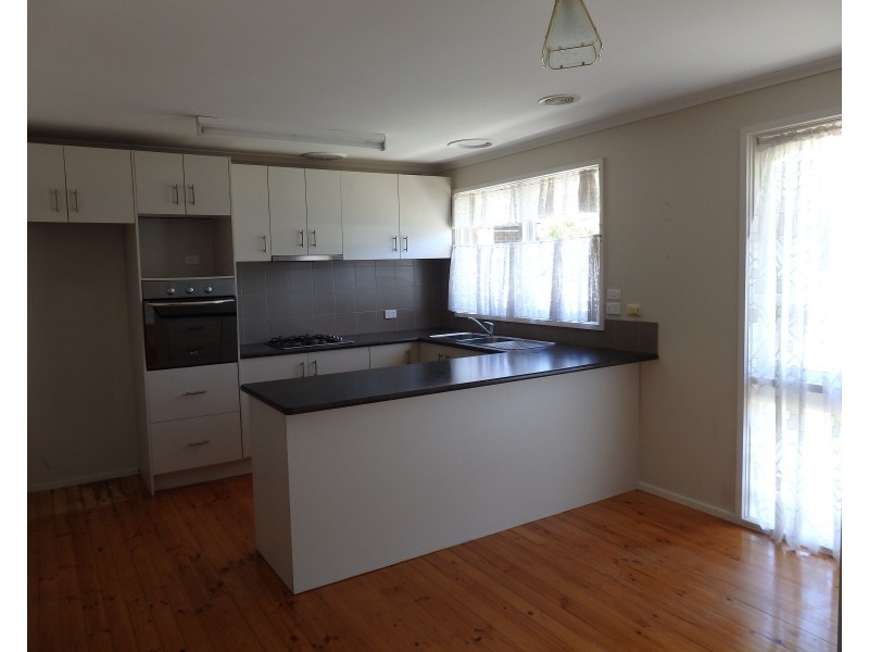 63 ALBERT ROAD, Hallam VIC 3803