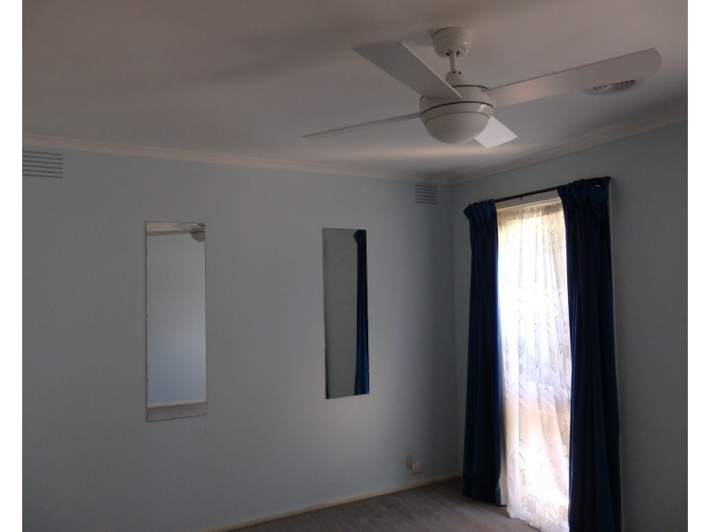 63 ALBERT ROAD, Hallam VIC 3803