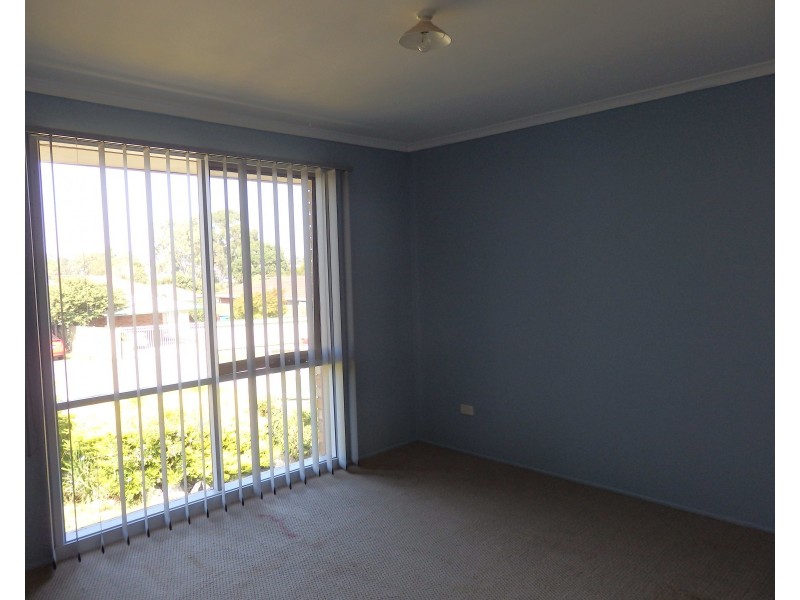 11 Warana Drive, Hampton Park VIC 3976