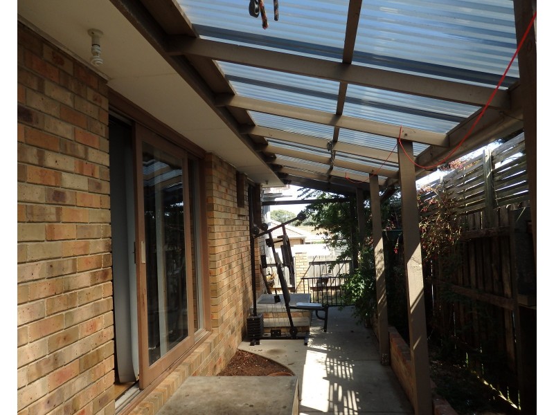 11 Warana Drive, Hampton Park VIC 3976