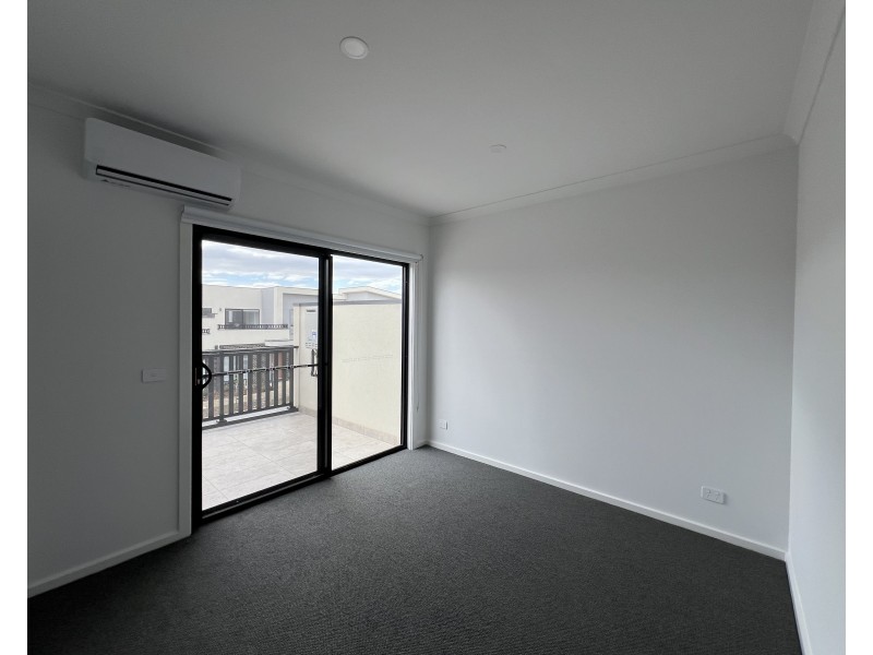 96 Fusion Circuit, Cranbourne West VIC 3977